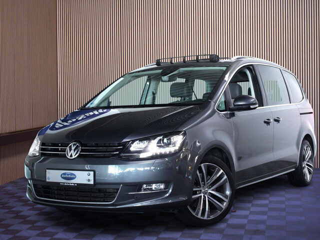 Volkswagen Sharan 2.0 TSI DSG 221pk Highline 6p 7p 1eEIG CARPLAY XENON CAMERA STOELVW '15