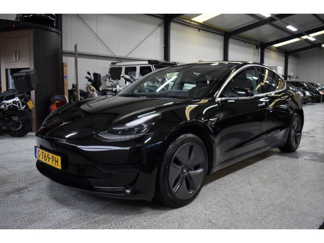 Tesla Model 3 Standard RWD Plus 60 kWh / Leder / AutoPilot 3 / Self Driving / APK /