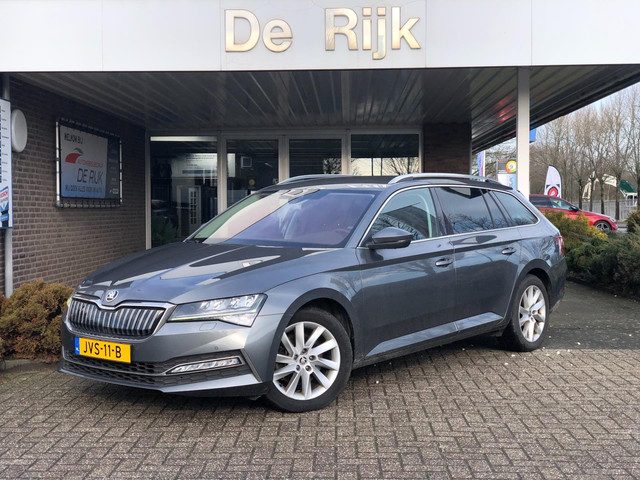 Škoda Superb Combi 1.4 TSI iV Business Edition Plus PHEV | Navi, 360 Camera, Stoel+Achterb.verw., AC