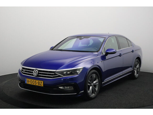 Volkswagen Passat 1.5 TSI Elegance Business R-Line 150 pk | Automaat | Virtual Display | Led