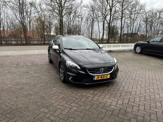 Volvo V40 2.0 D2 R-Design Nordic+