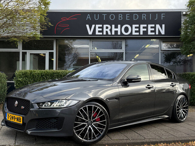 Jaguar XE 3.0 S Platinum Edition - ZWART LEDER - STOEL VERW - KEYLESS GO - CRUISE / CLIMATE CONTR !