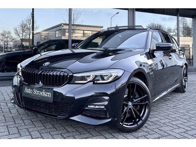 BMW 3 Serie touring 330e High Exe. M Sport Laser Pano Leder Hud