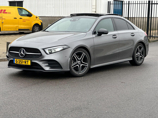 Mercedes-Benz A-Klasse 200 Business Solution AMG ( 4 stuks)