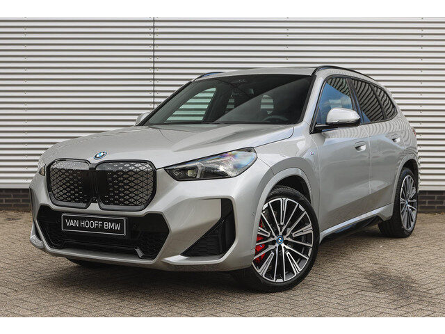BMW iX1 eDrive20 M Sport