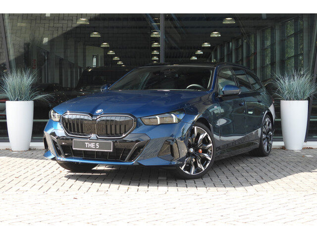 BMW 5 Serie touring 530e M Sport Automaat