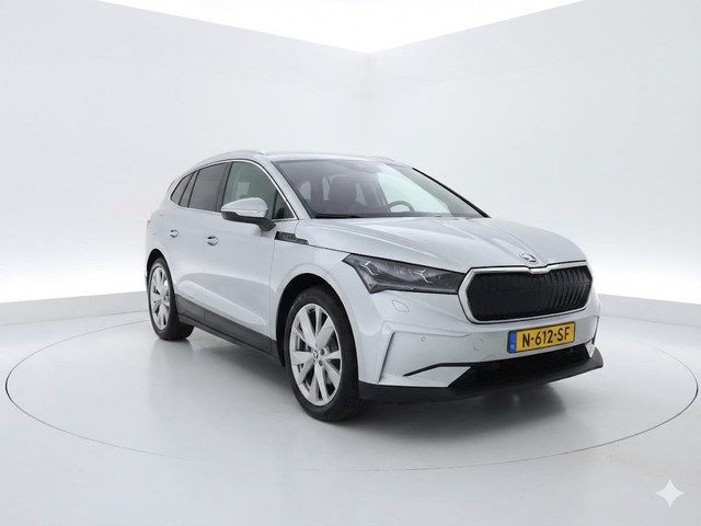 Škoda Enyaq iV 80 | 94% SOH | Trekhaak | Schuifdak | LED | Camera