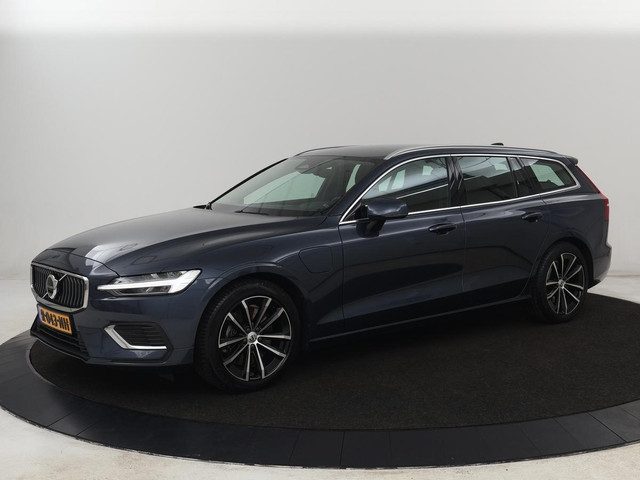 Volvo V60 2.0 T6 Plug-in hybrid AWD Core Bright | Trekhaak |