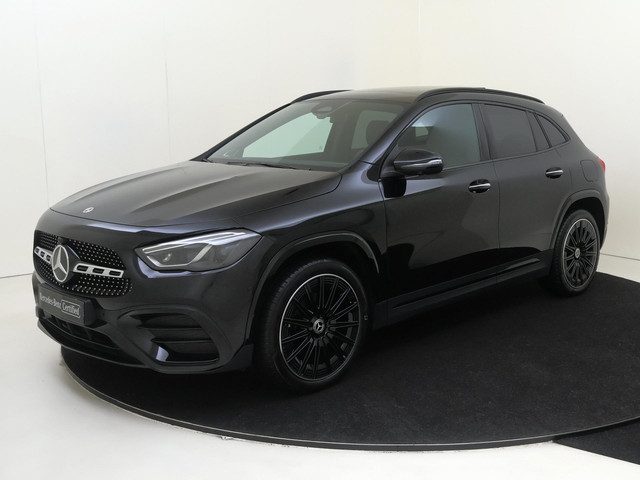 Mercedes-Benz GLA 250 e AMG Line