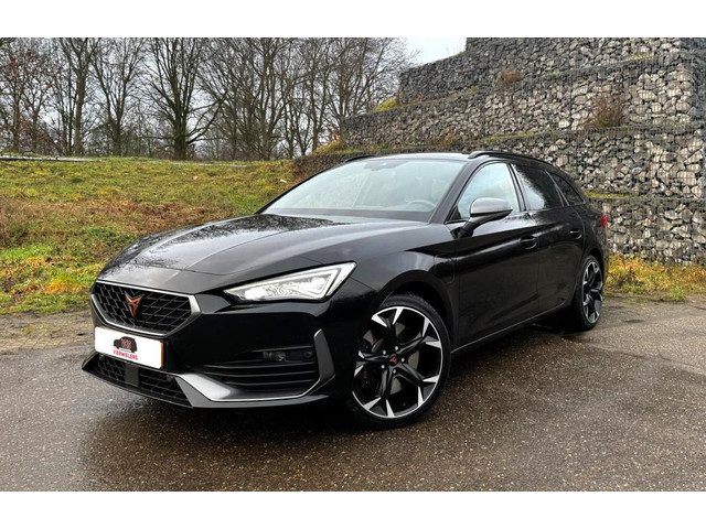 Cupra Leon Sportstourer 1.4 e-Hybrid VZ Copper Black Edition