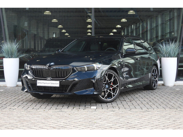 BMW 5 Serie touring 530e M Sport Automaat