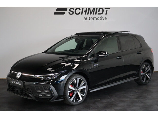 Volkswagen Golf 1.5 eHybrid GTE 272pk | Panoramadak | Matrix | Trekhaak elektr.