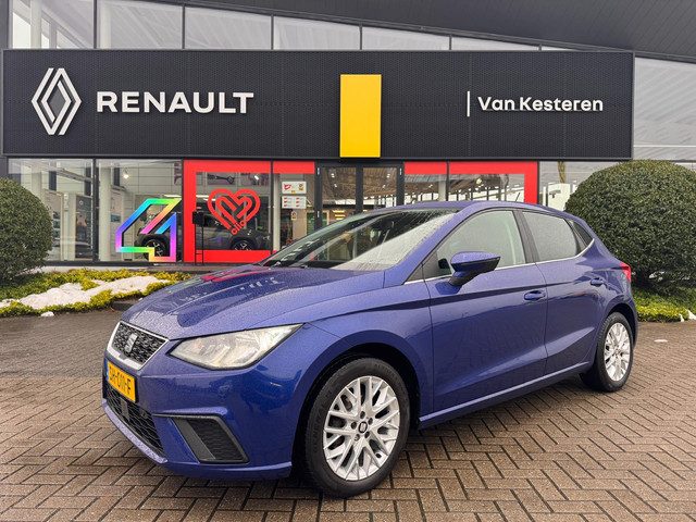 Seat Ibiza Sc 1.0 TSI 95pk 5d Business Intense / Navigatie / Camera / Trekhaak / Cruise-Control