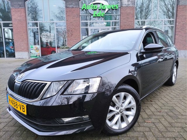 Škoda Octavia Combi 1.5 TSI DSG Greentech Business Edition