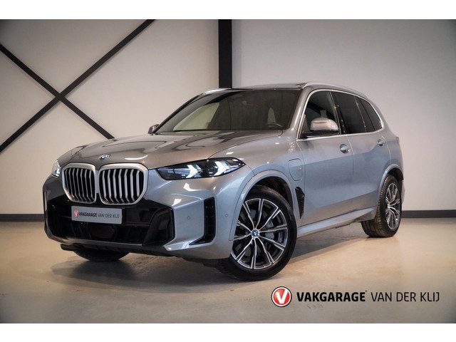 BMW X5 XDrive50e M-Sport | Panorama | Trekhaak | Comfort Zetels | Stoelverwarming | Adapt. LED | Tra