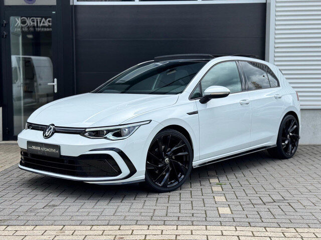 Volkswagen Golf 1.5 eTSI 3x R-Line Panodak, IQ Light