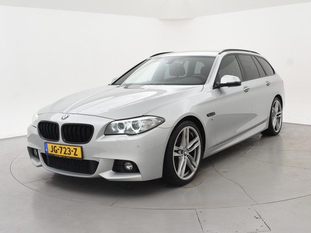 BMW 5 Serie touring 520i 260 PK M-SPORT INTERIEUR + EXTERIEUR