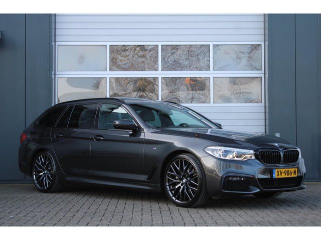 BMW 5 Serie touring 520i High Executive M-Sport HeadUp/Camera/Panodak/Stoel&Stuurverwarming/Virtual/