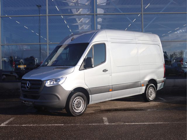 Mercedes-Benz Sprinter 317 CDI L2H2 Pro | AIRCO/CAMERA/DISTRONIC | Certified