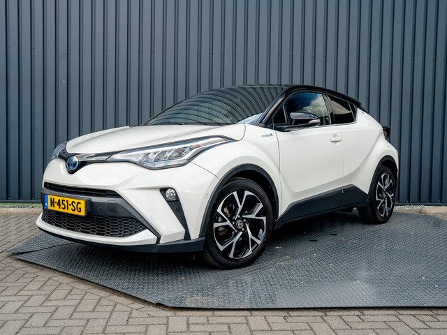 Toyota C-HR 2.0 Hybrid Bi-Tone | Dodehoek sensoren | Stuur&Stoel verw. | Parkeersensoren |