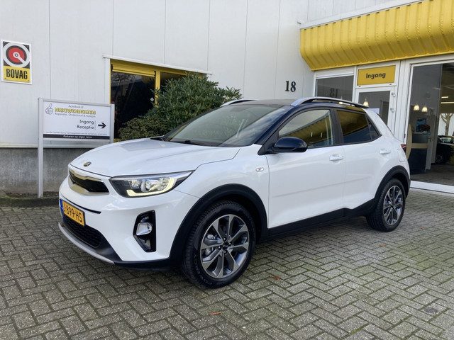 Kia Stonic 1.0 T-GDi Sports Edition Two-Tone Navi