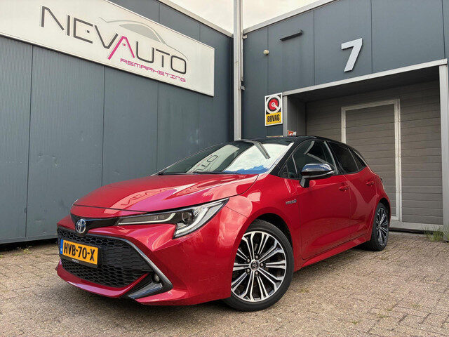 Toyota Corolla 2.0 Hybrid Style Bi-Tone 5-deurs automaat 184PK