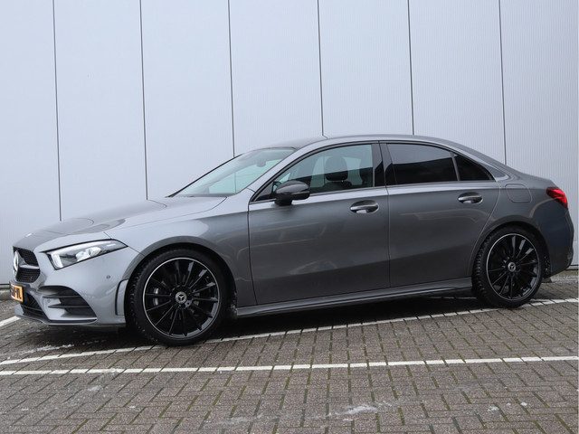 Mercedes-Benz A-Klasse 180 AMG-Line