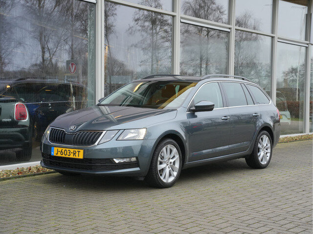 Škoda Octavia Combi 1.0 TSI Greentech Business Edition | Stoelverwarming | Climate Control | Navigat