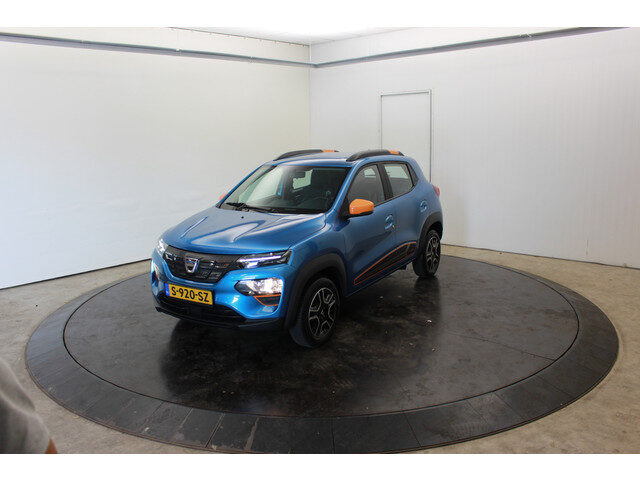 Dacia Spring Comfort Plus Camera Park Censoren CCS Lader (Orange Pack) 27 kWh