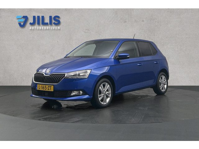 Škoda Fabia 1.0 TSI Ambition | Trekhaak | Apple Carplay | Parkeersensoren | Cruise control