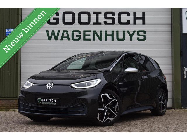 Volkswagen ID.3 First Plus 58 kWh | Camera | IQ Light | Stoel/Stuurverwarming |