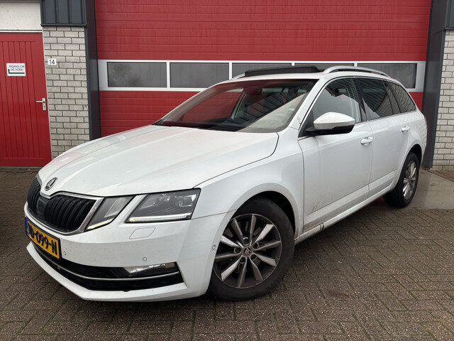Škoda Octavia Combi 1.4 TSI Greentech Style Business