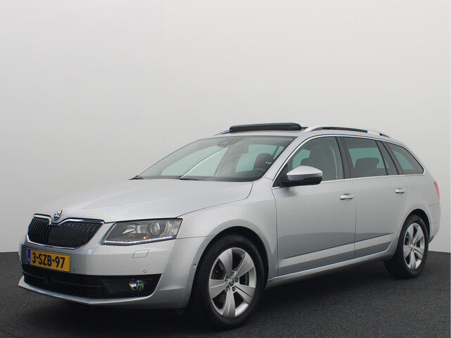 Škoda Octavia Combi 1.2 TSI Greentech Elegance Businessline