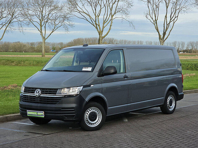 Volkswagen Transporter 2.0 TDI L2H1
