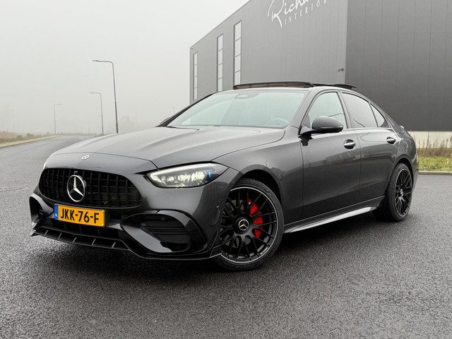 Mercedes-Benz C-Klasse 300e AMG / C63 Pakket / Pano/ HUD!