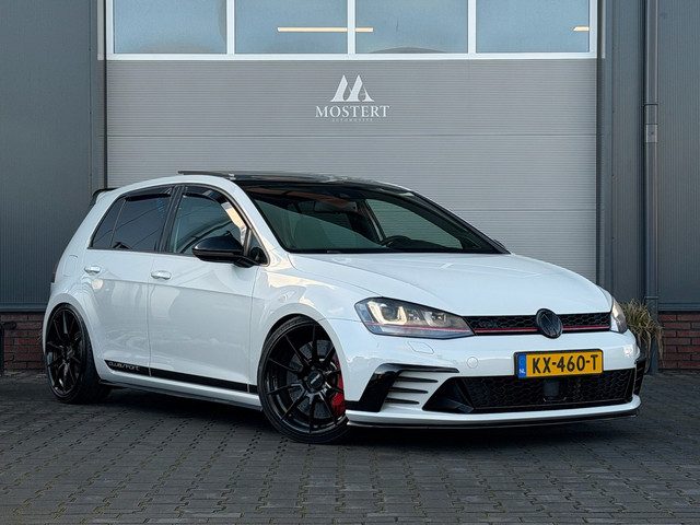 Volkswagen Golf 2.0 TSI/375pk GTI Clubsport|Pano|Kuipstoelen|Big brake|KW-V3|Motech 19"|Klep|Carplay