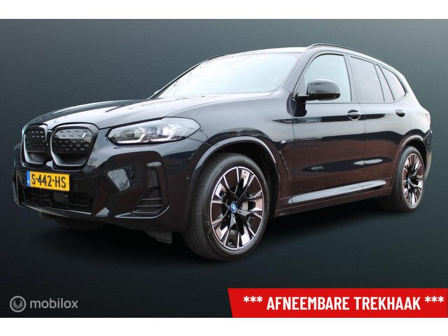 BMW iX3 High Executive 80 kWh M-Sportpakket, Pano dak, Cognac Leer, Trekhaak, Head-Up display, Stoel