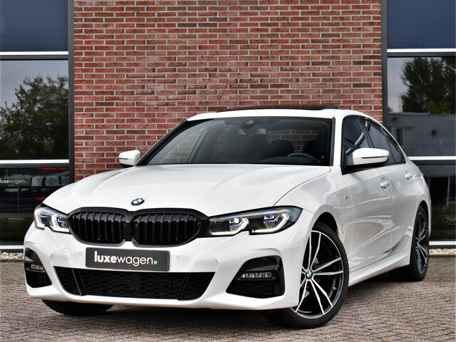 BMW 3 Serie 320i M-Sport