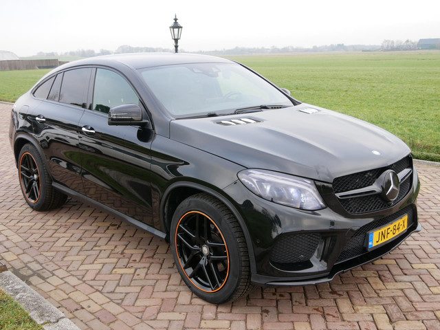 Mercedes-Benz GLE Coupé 350 d 4MATIC 190kW AIRMATIC FULL OPTIONS ** 20999 NETTO ** AMG