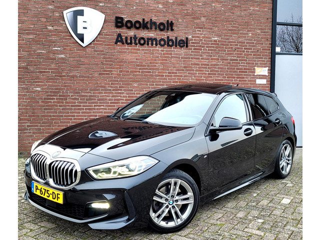BMW 1 Serie 118i M-sport Pano Camera Stuurverw. HIFI [1e eig. BTW NL NAP]