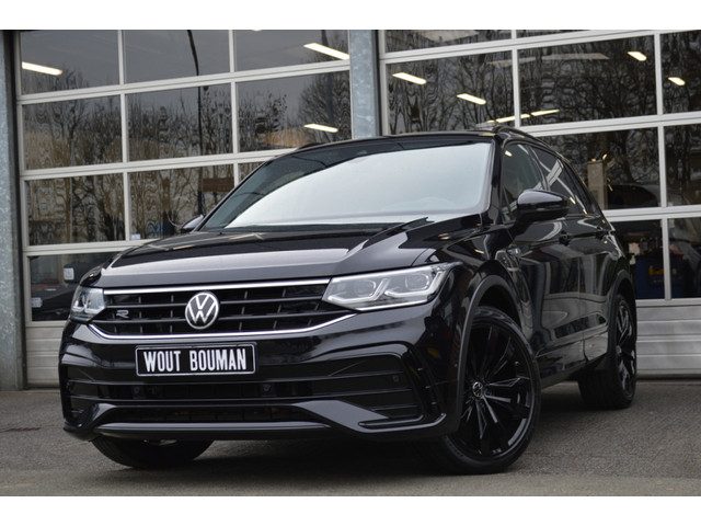 Volkswagen Tiguan 1.5 TSI R-Line Led Leder Panorama Memory Virtual Acc Camera Trekh