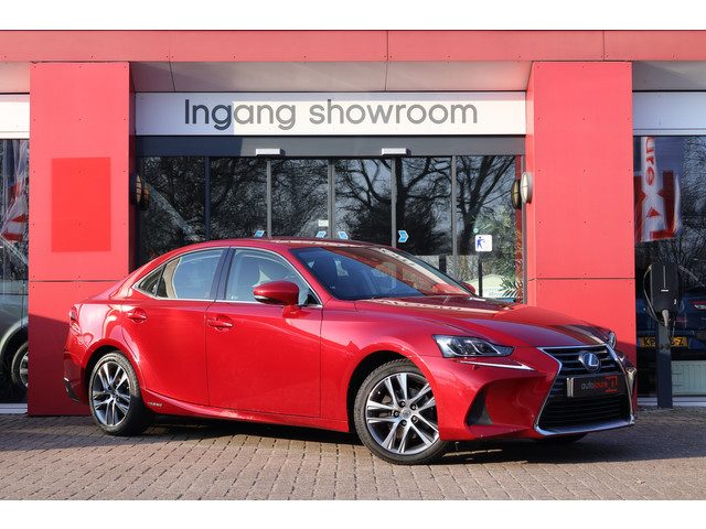 Lexus IS 300h Hybrid Business Line