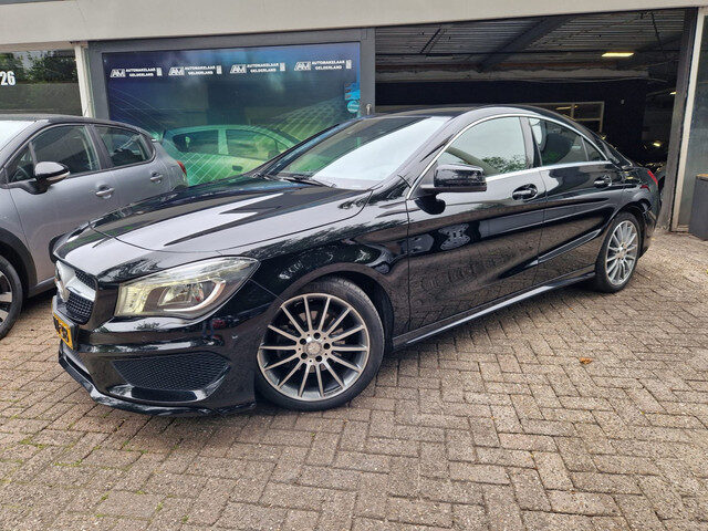 Mercedes-Benz CLA 200 | AUTOMAAT | 3E EIGENAAR | 12 MND GARANTIE | AMG LINE |