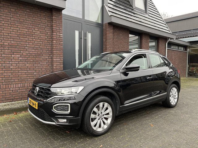 Volkswagen T-Roc 1.5 TSI Sport