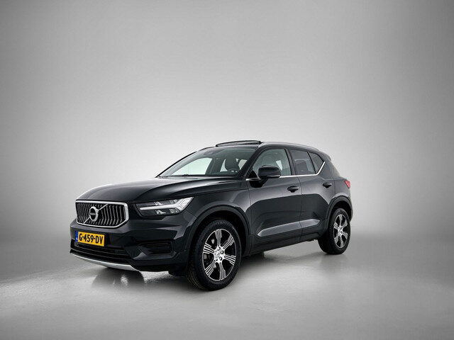 Volvo XC40 1.5 T3 Inscription | Panorama dak | Leder | 18'' Lichtmetaal |