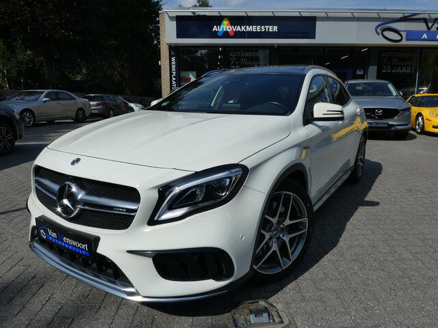 Mercedes-Benz GLA 45 AMG 4Matic 381PK Premium