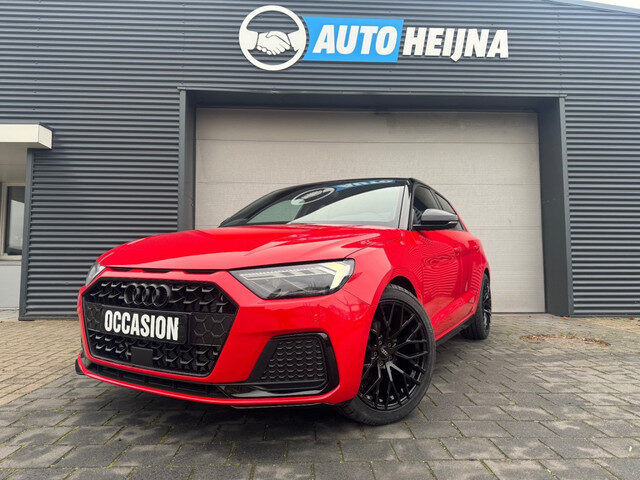 Audi A1 30 tfsi s tronic black pack s line