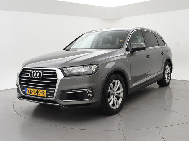 Audi Q7 3.0 TDI E-TRON 374 PK + TREKHAAK 3500 KG