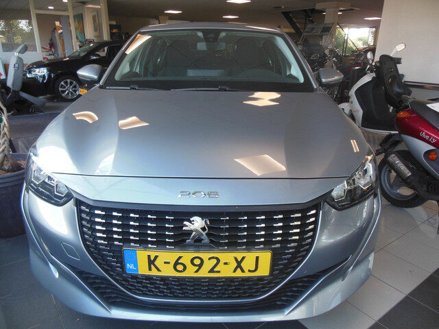 Peugeot 208 1.2 PureTech Blue Lease Active