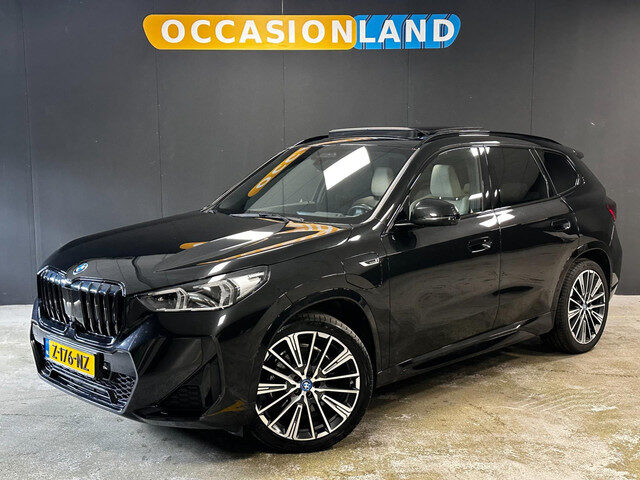 BMW X1 XDrive30e M-Sport|PANO|ACC|LED|CARPLAY|KEYLESS|360|LEDER|HK|MEMORY|SFEER|STOELV|DODEHOEK|20IN